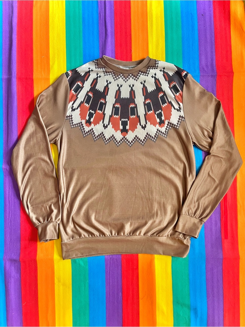 Olive Brown Squirrel Patterned Yoke Long Sleeve Shirt, Fall Sweater Lightweight